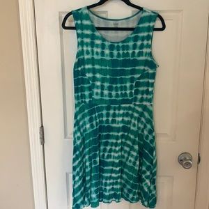 Size Large a.n.a summer tie dye dress.